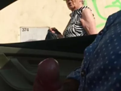 Dick Starving Vixen procura a carne videos eróticos antigos