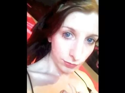 A terrível adolescente Maya Bijou lambeu video sexo antigo e fodeu