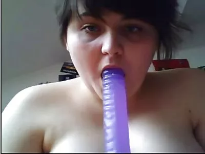 Duas groupies loucas videos de sexo antigos compartilhando o pau duro de Xander