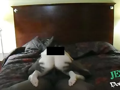 Mackenzee Pierce precisa de um pouco pornor antigo de relaxamento