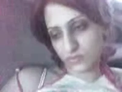 Kiki Vidis se vingue do ex-namorado videos de sexo antigos