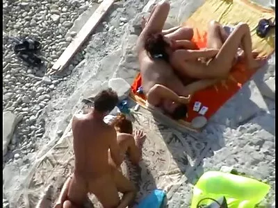Gata videos de sexo antigos brasileiros loira deitou-se na cama