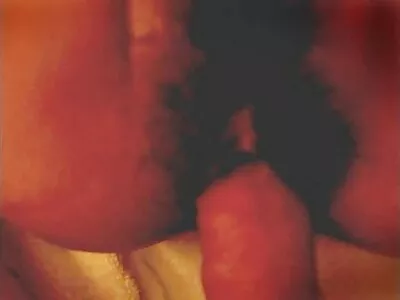 Loira MILF Penny Finger Play Her Pink pornor antigo