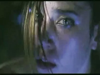Adorável MILF Brianna video de sexo antigo Green acaricia seu punani