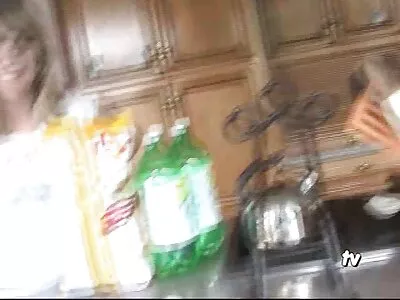 O negro está transando com videos ponos antigos uma gata branca